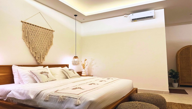 rent villa